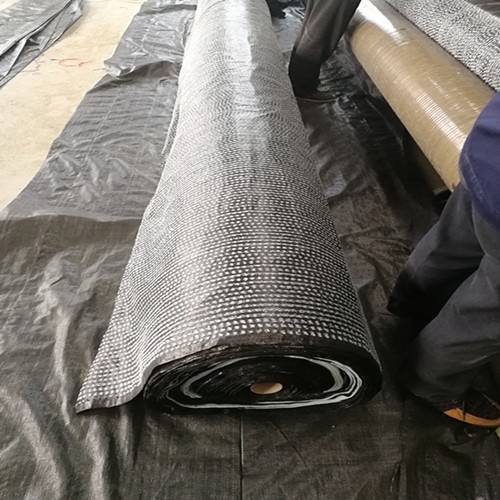 土工(gong)毯(tan)
